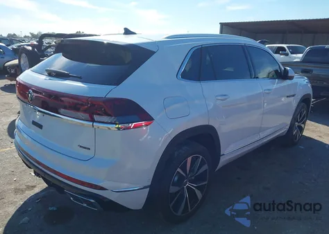 2025 Volkswagen Atlas Cross Sport 2.0T Sel Premium R-Line z USA, uszkodzony, nr VIN 1V2FE2CA6SC210792